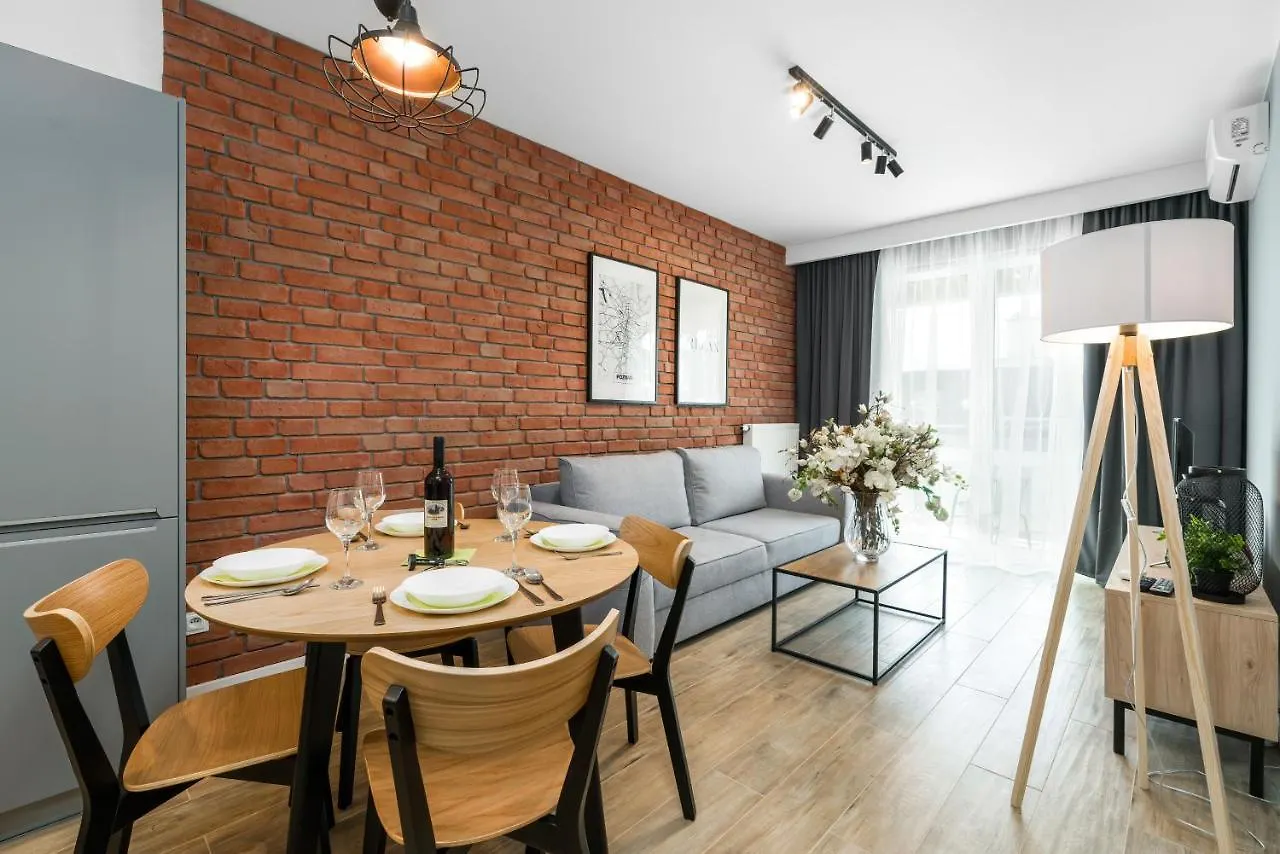 Premium Apartments Poznan Airport by Renters
