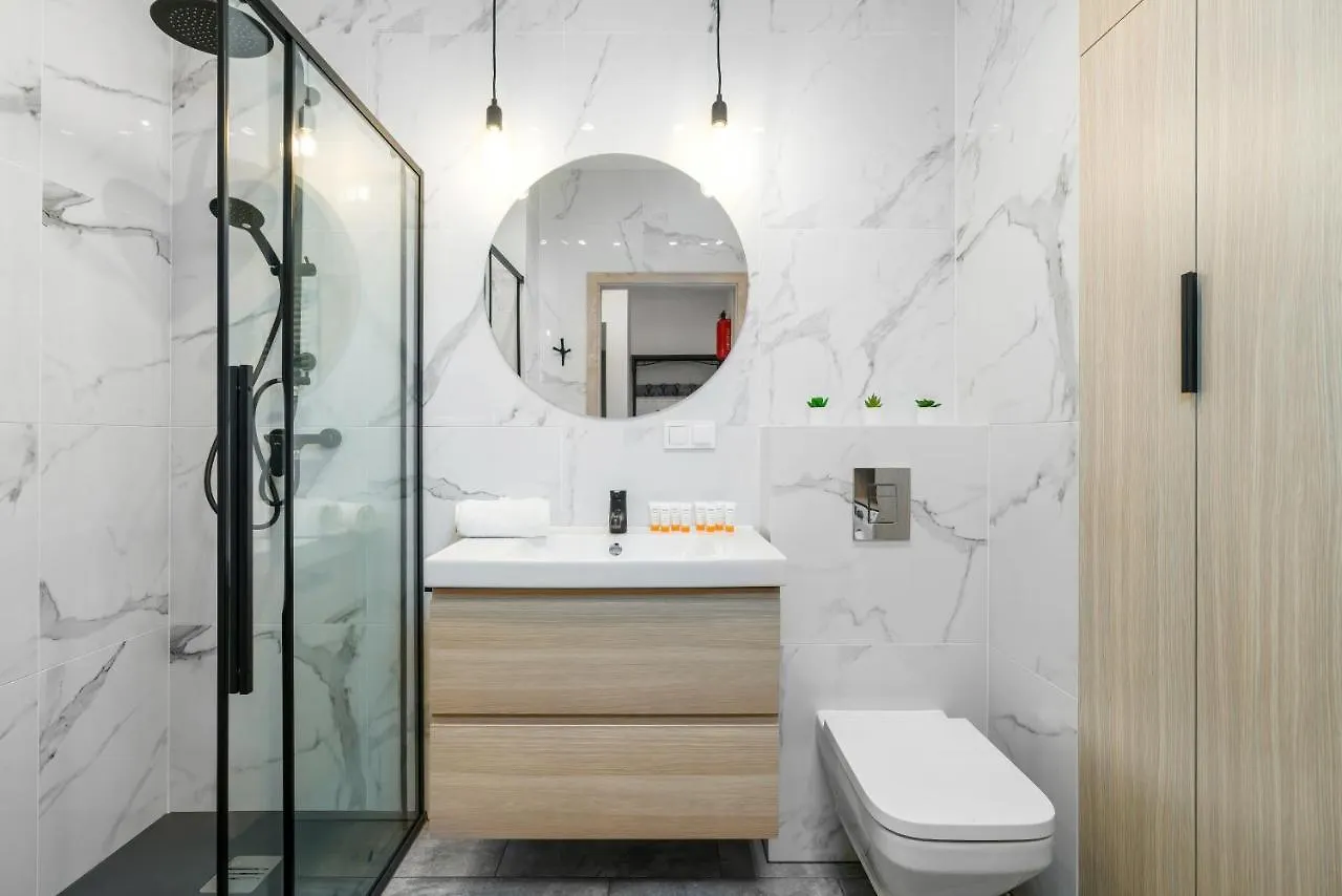 Premium Apartments Poznan Airport by Renters