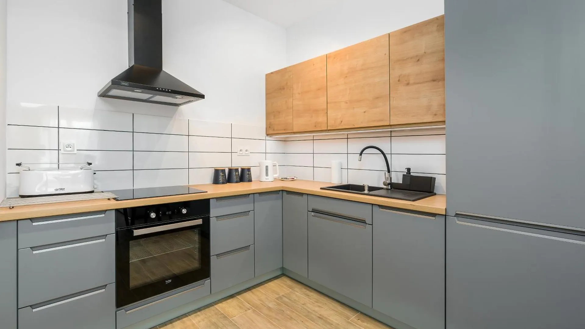Premium Apartments Poznan Airport by Renters